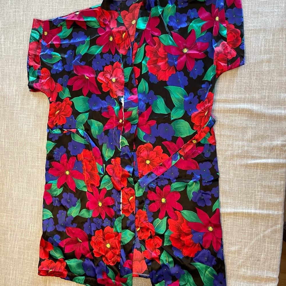Women’s Vintage Floral Robe Multicolor